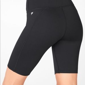 High-Waisted PowerHold® Short 7”